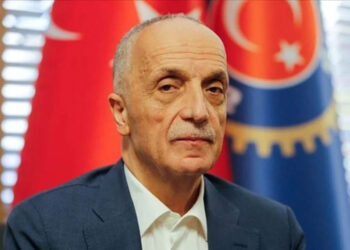 TÜRK-İŞ grev kararı aldı