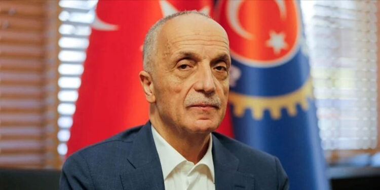 TÜRK-İŞ grev kararı aldı
