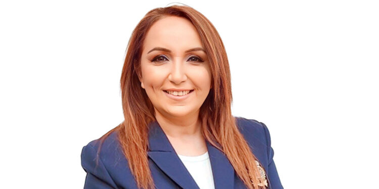 "Zirvede Kadın Var" kadının sesi olacak