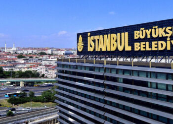 İstanbul merkezli 6 ilde İBB operasyonu: 20 kişi gözaltında