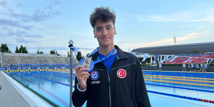 Kuzey Tunçelli rekor kırarak ikinci altın madalyasını kazandı