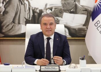 Muhittin Böcek tutuklandı