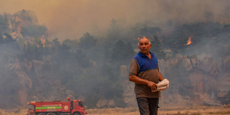 Yanıyoruz duyan yok!