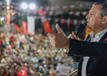 CHP'nin olduğu yerden değil olmadığı yerden korkun