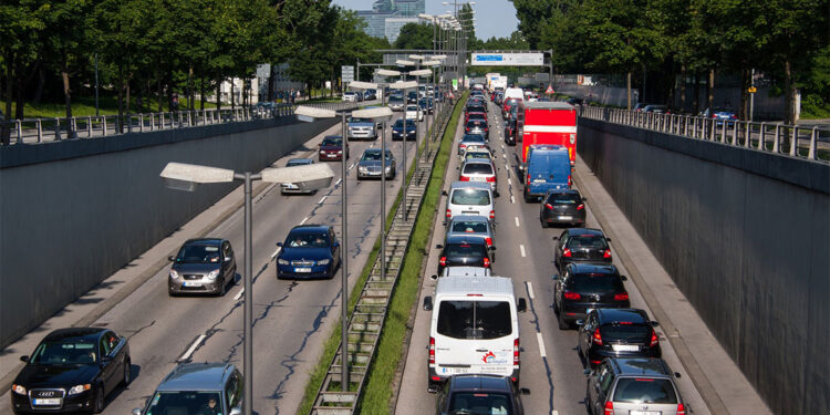 Haziran ayında trafiğe kaydı yapılan taşıt sayısı yüzde 10 azaldı