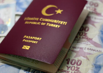 AB'den Türk vatandaşlarına vize kolaylığı