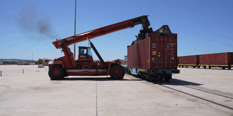 2025 yılında 127 milli yük vagonunu raylara indirdik