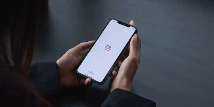 30 yüksek takipçili sosyal medya hesabına erişim engeli