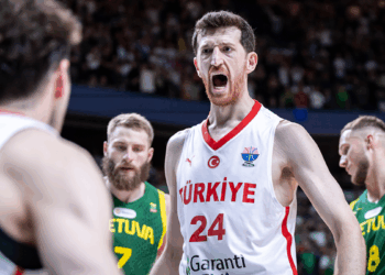 A Milli Erkek Basketbol Takımı hazırlık maçında Litvanya'yı mağlup etti