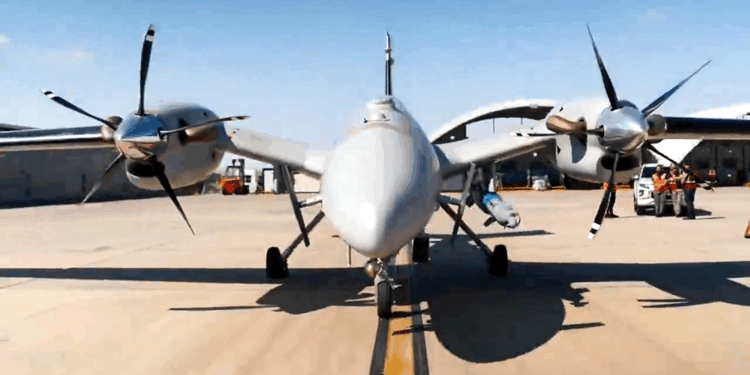 AKINCI'dan LGK-82 ile hedefe tam isabet