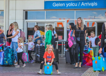 Antalya'nın yeni hedefi 17 milyon turist