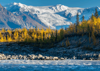 Alaska'da tahliye çağrısı