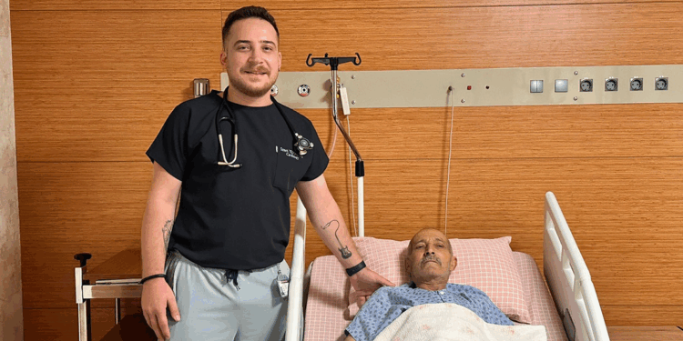 Ameliyatsız yöntemle kalp kapakları onarıldı