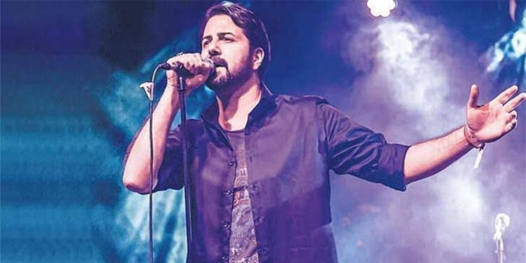 Emrah Karaca Urla'da sahne alacak