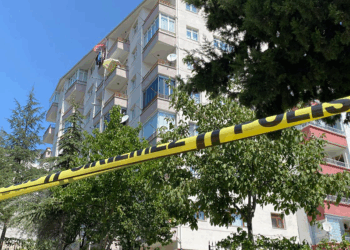 Ankara'da tahliye edilen apartmanın kolonlarında hasar tespit edildi