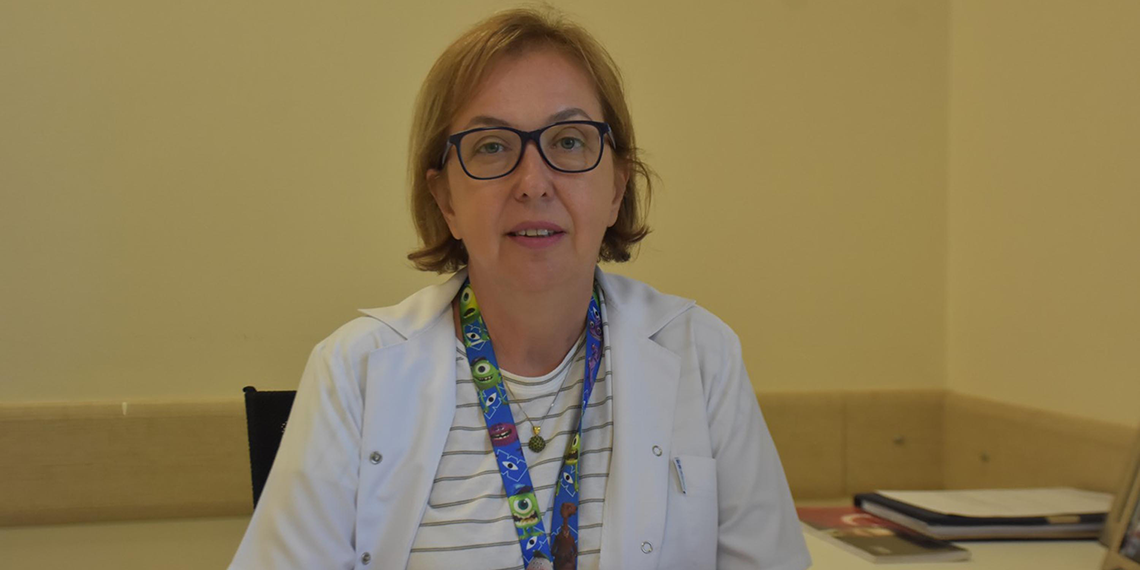 Anne sütü, anne ile bebek arasında bir şefkat köprüsü oluşturuyor