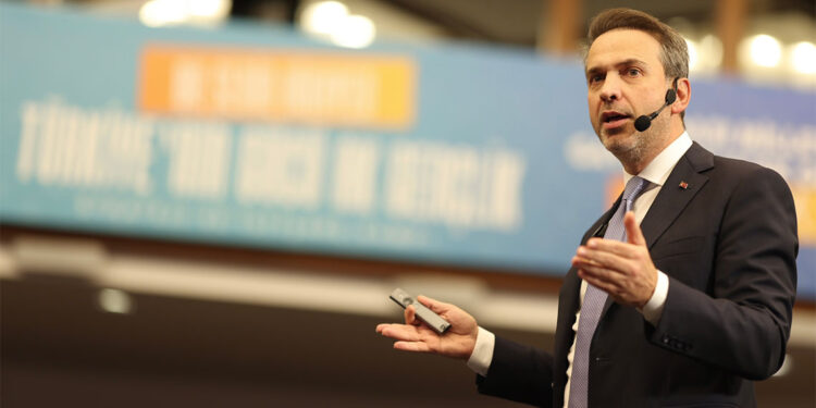 Hedefimiz nükleer lige çıkmış bir Türkiye