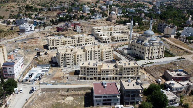 Kentsel dönüşümün en güzel örneklerinden biri Mardin Yeşilli'de