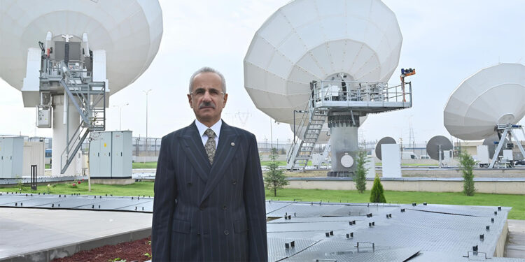 Geleceğin uydularını Türksat Model Uydu Yarışması ile yetişen gençler tasarlayacak