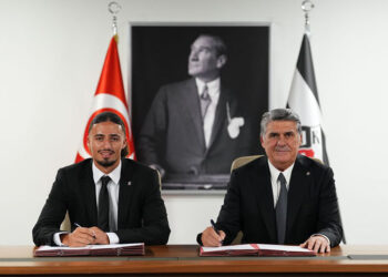 Taylan Bulut ile 5 yıllık sözleşme imzalandı