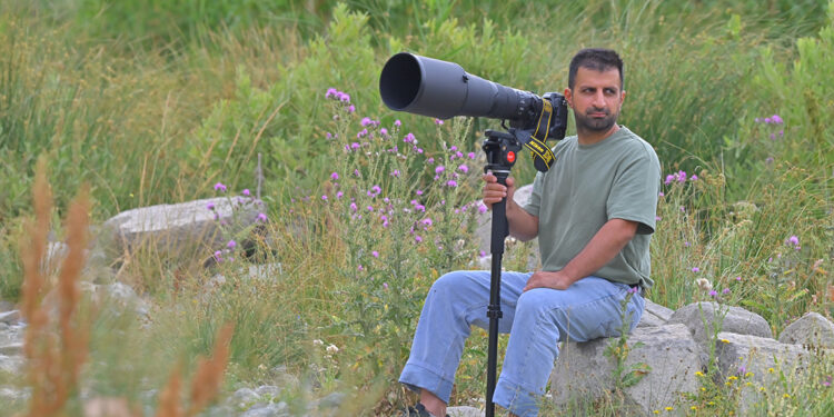 Yaban hayat fotoğrafçısı 3 bin kilometre yol gelip deklanşöre bastı