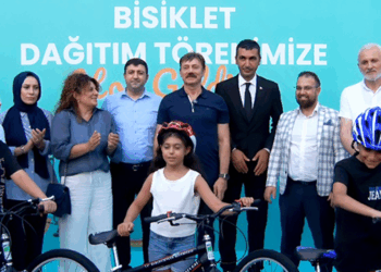Bahçelievler’de 3 bin 301'nci bisiklet dağıtıldı