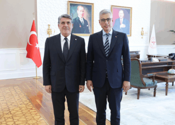 Bakan Memişoğlu, Beşiktaş Kulübü Başkanı Adalı’yı kabul etti