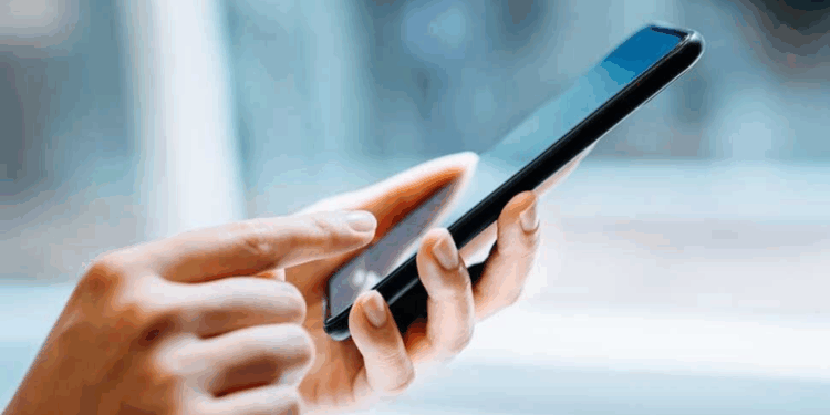 Belçika'da okullarda cep telefonu yasağı yürürlüğe giriyor