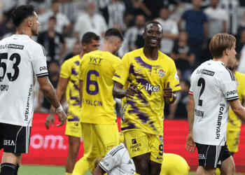 Beşiktaş, Eyüpspor'u 2- 1 mağlup etti
