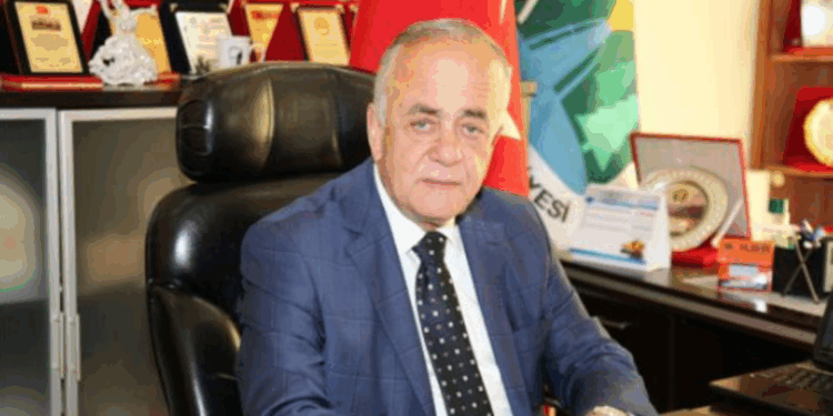 CHP'li Eski Belediye Başkanı Muzaffer Şimşek'e yumruklu saldırı