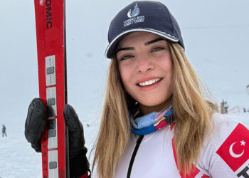 Milli sporcu Sıla Kara, Türk kayağında tarih yazdı