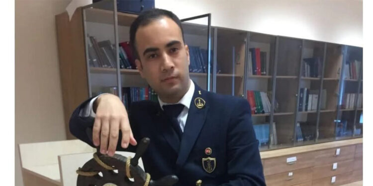 Boğulan denizcilik fakültesi öğrencisi toprağa verildi