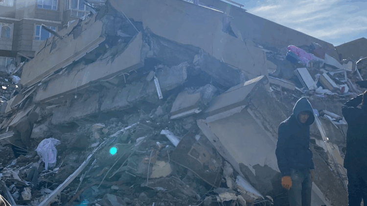 Depremde 115 kişinin öldüğü Penta Park Sitesi’ne ilişkin 20 kişiye daha dava açıldı