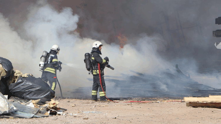 Erzurum'da kayak merkezindeki kafeteryada yangın