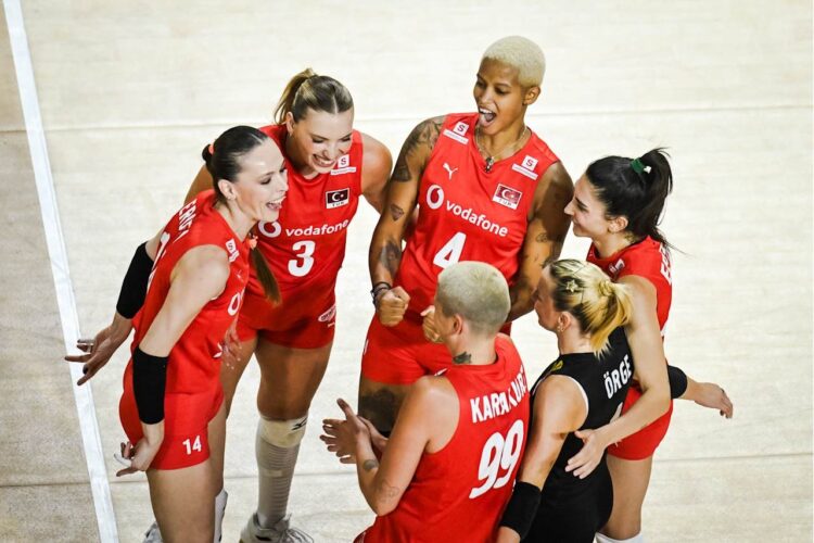 Filenin Sultanları Kanada'yı devirdi: Son 16'ya lider gidiyoruz…