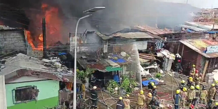 Filipinler'de alarm seviyesine geçildi