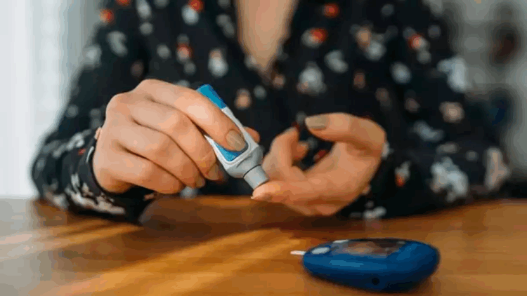 Fazla fruktoz tüketimi obezite ve diyabete davetiye çıkarıyor