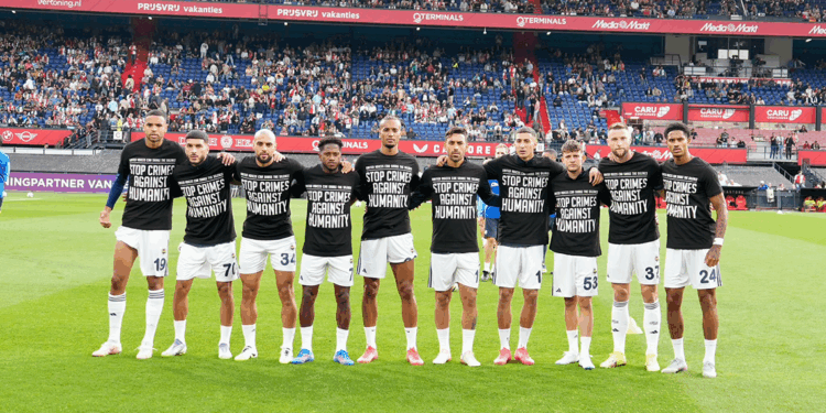 Feyenoord- Fenerbahçe: 2-1