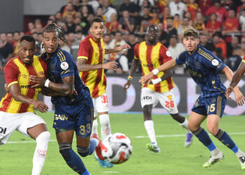 Fenerbahçe'de hüsran, Göztepe'de gerçeklik