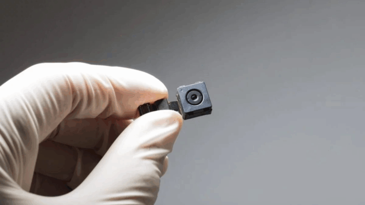 Gizli kameralar her yerde: Mahremiyetiniz işte böyle ticarete dönüşüyor