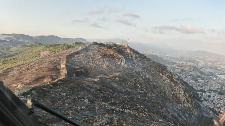 Habib-i Neccar Dağı'nda çıkan orman yangını kontrol altına alındı