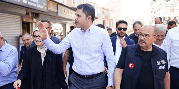 Hedefimiz konutları 1 yıl içinde tamamlayıp teslim etmek