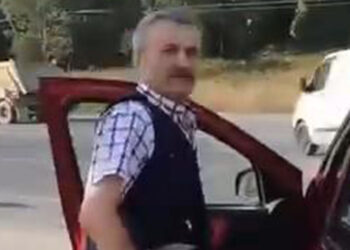 Kamyon şoförünü bıçak çekerek tehdit etti