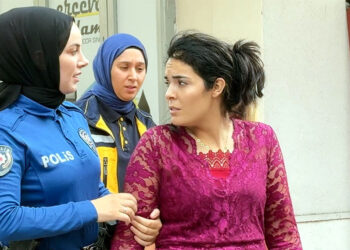Çatı katında ağladığı farkedilen kadın, kaçak göçmen çıktı