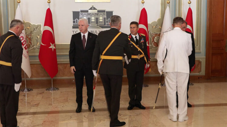 İstanbul Valiliği'nde 30 Ağustos Zafer Bayramı'nın 103'üncü yıl dönümü töreni