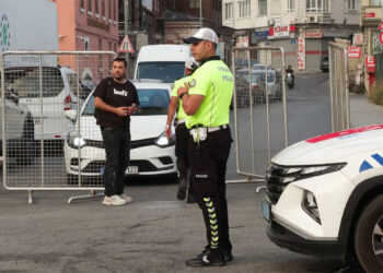 İstanbul'da 30 Ağustos Zafer Bayramı kutlamaları kapsamında bazı yollar trafiğe kapatıldı