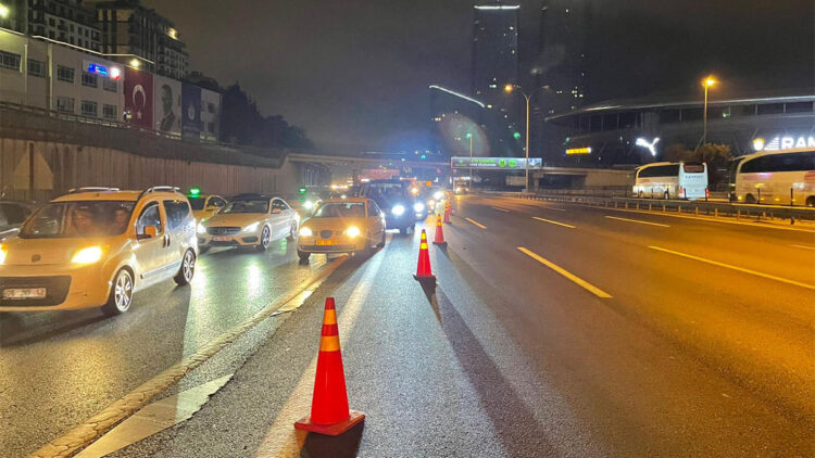 'Triatlon Şampiyonası' nedeniyle bazı yollar trafiğe kapatıldı