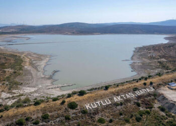 Çeşme'de zorunlu su kesintisi sona erdi