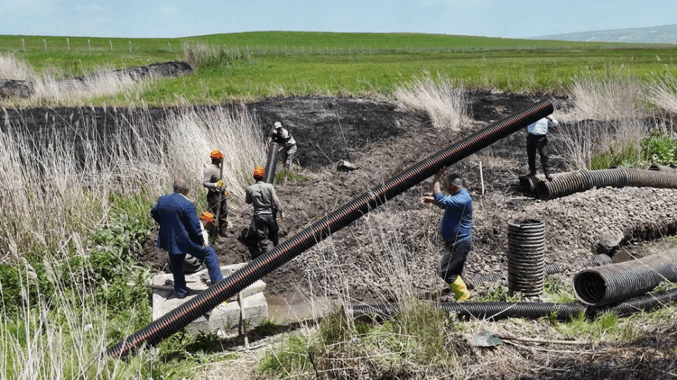 İçme suyu hattına zarar verdiler; Patnos susuz kaldı