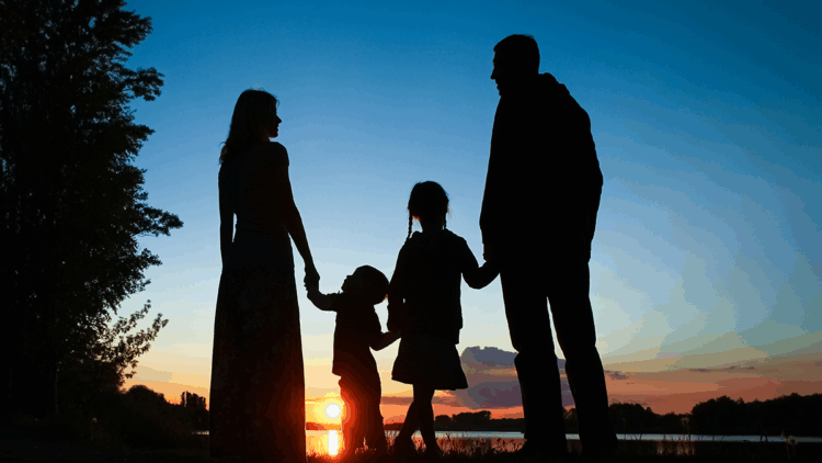 İlkokul çağı çocukları ve ebeveyn ilişkileri